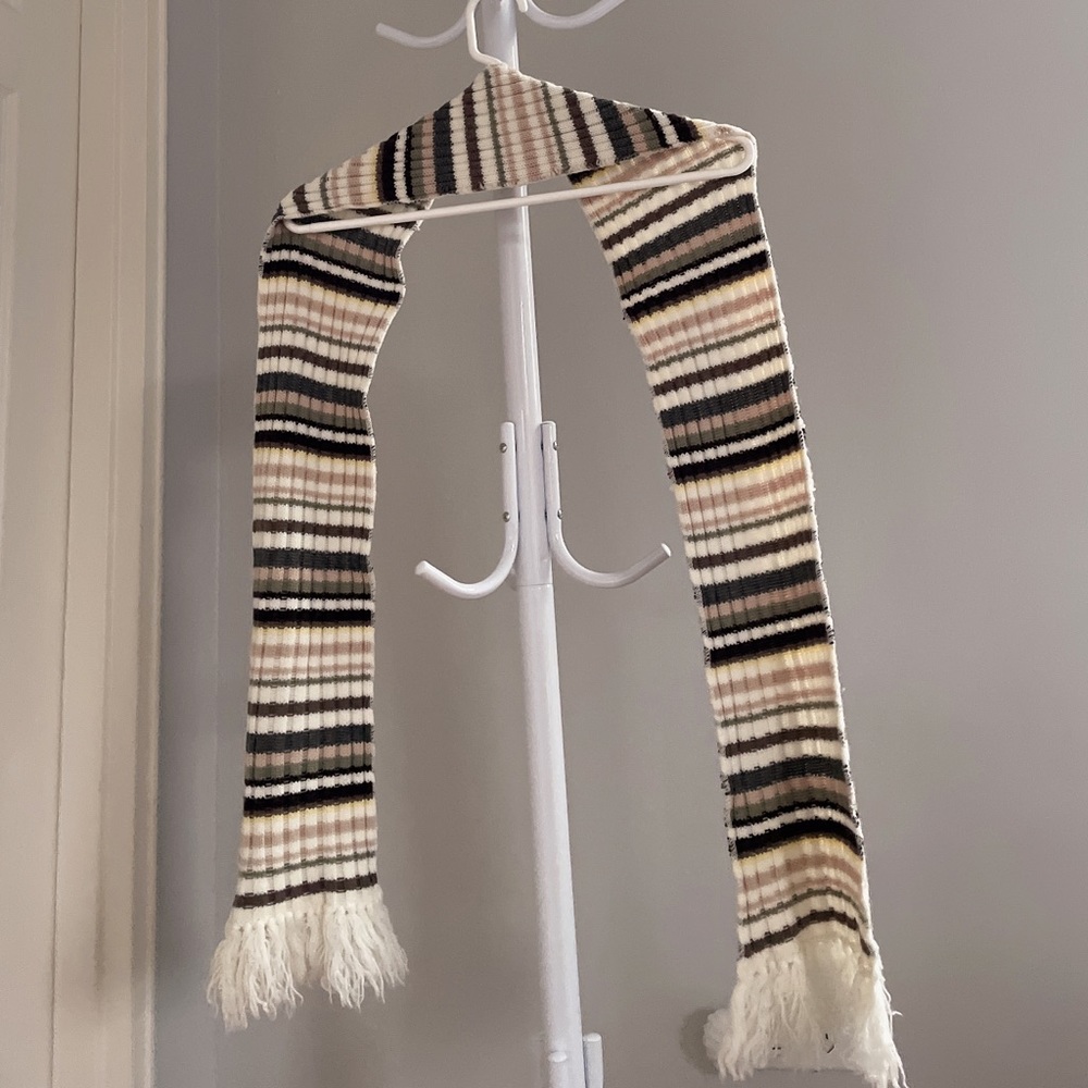 Multiple colors striped scarf with tassels